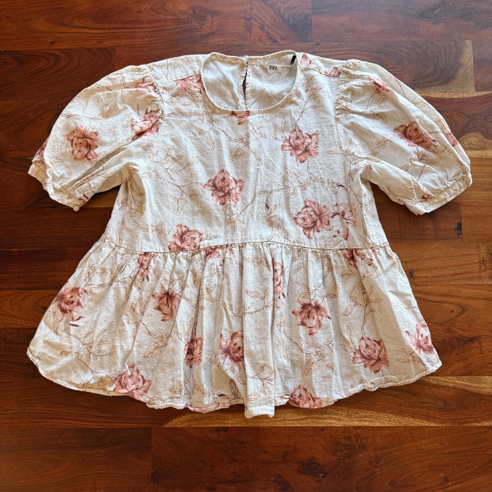 Zara Cream Linen-Cotton Blouse with Floral Print and Button Closure